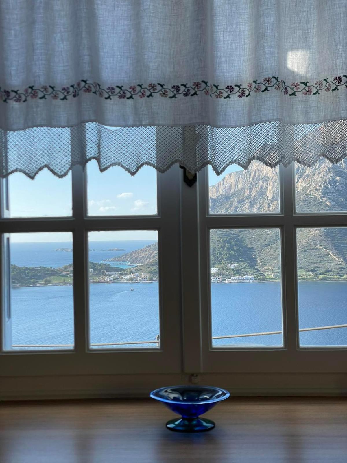 Villa Next To The Sea!! Mirtiész Kültér fotó